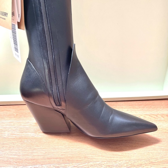 Burberry Leather Knee High Black Boots Size: 38.5 - Picture 7 of 10